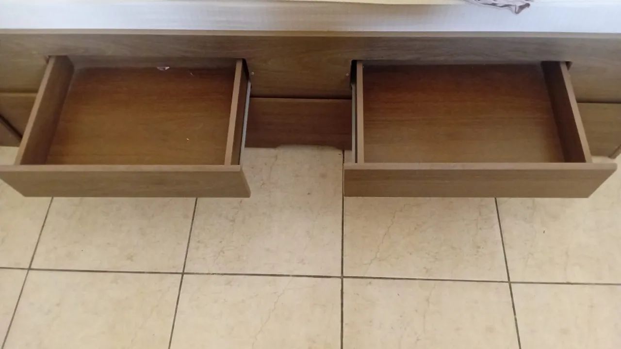 Cama com baú, colchão, gavetas e cama auxiliar.  - Foto 5