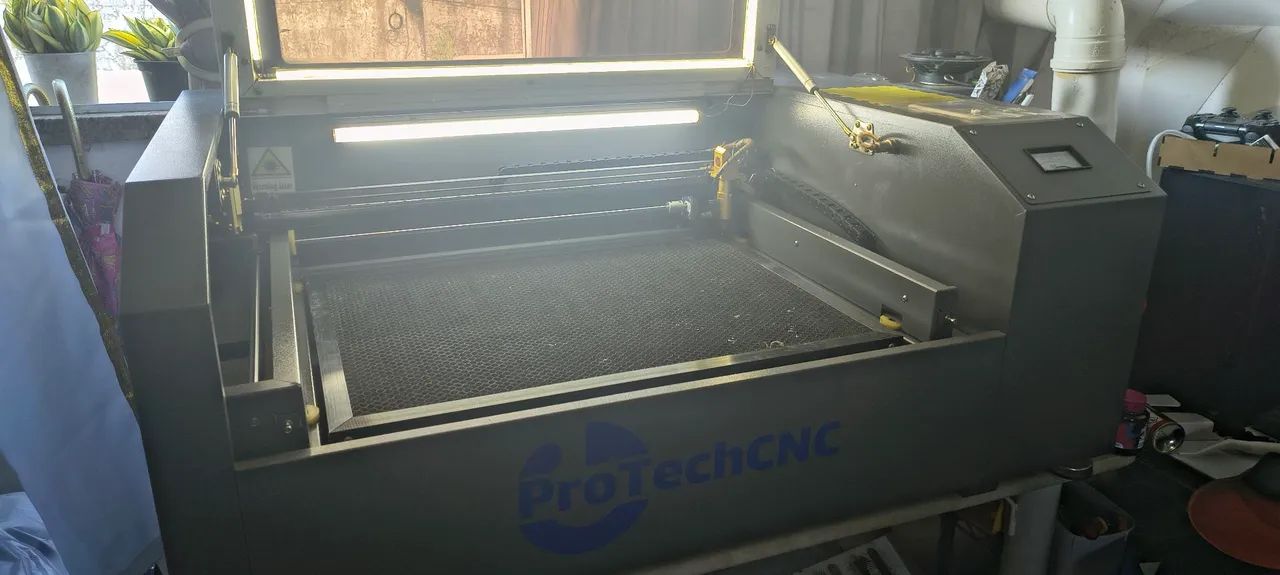 Máquina de corte a laser CO2 60x40 de 60w com mesa de elevação  - Foto 3