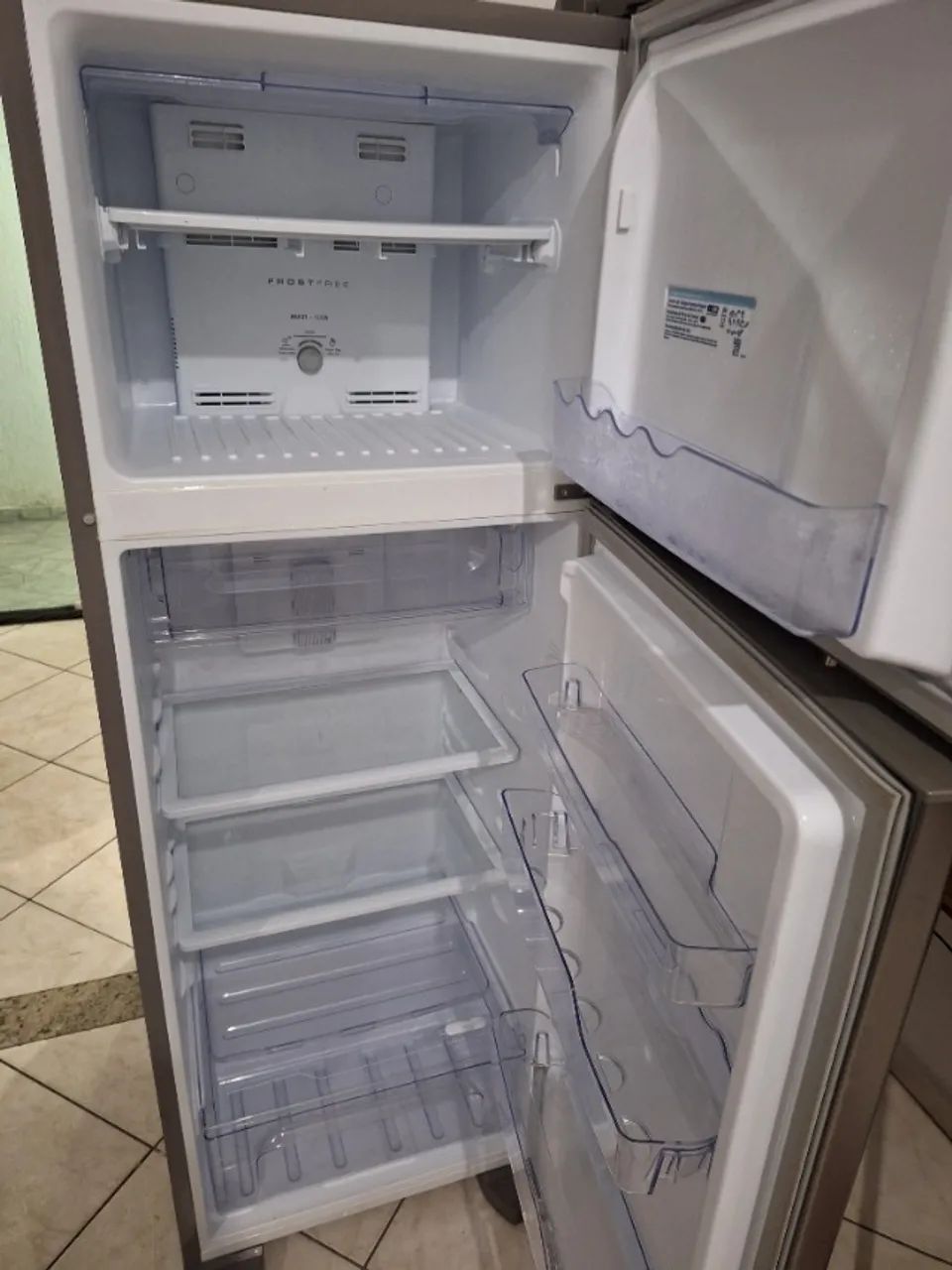 Geladeira Electrolux Inox - Foto 4