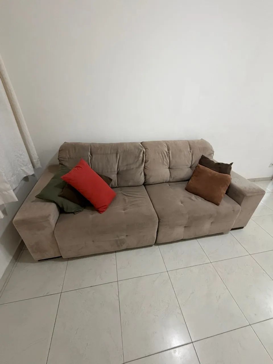 Sofá grande 2,30m bege suede  - Foto 5