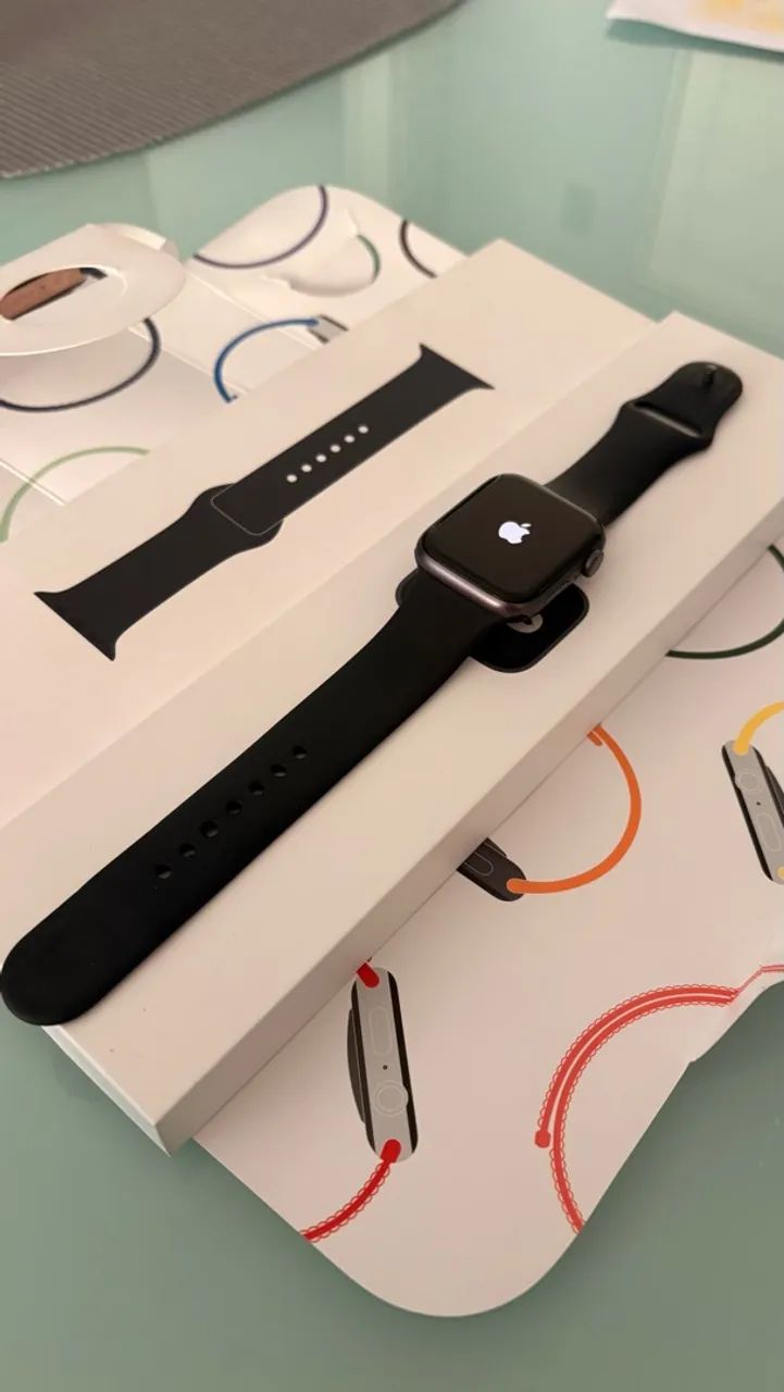 Apple Watch SE - 44mm - Foto 2