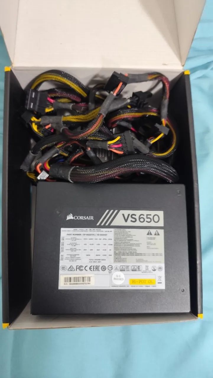 Fonte Corsair 650w PC  - Foto 3