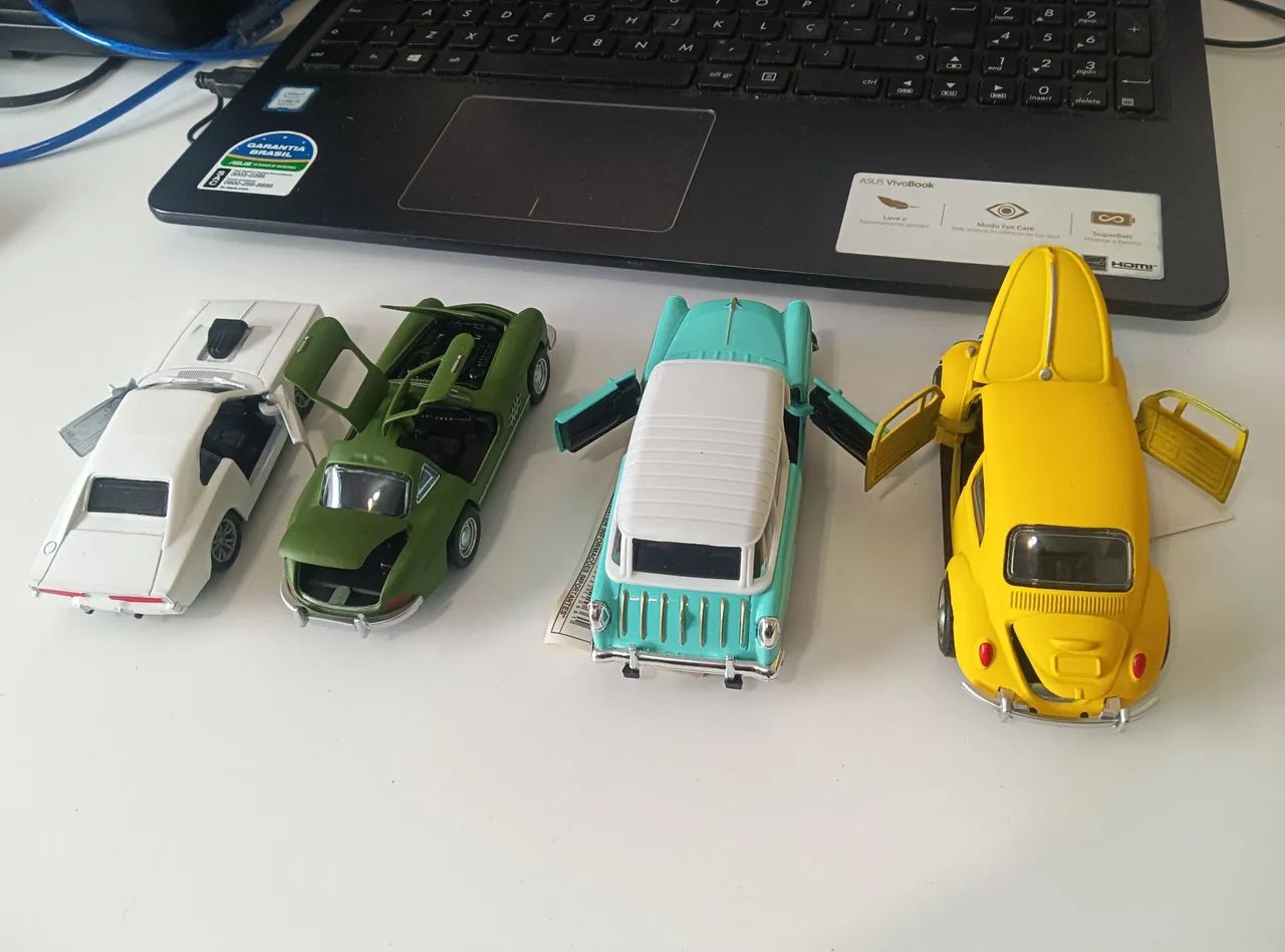 Kit 4 miniaturas carros clássico 1/36 - Foto 3