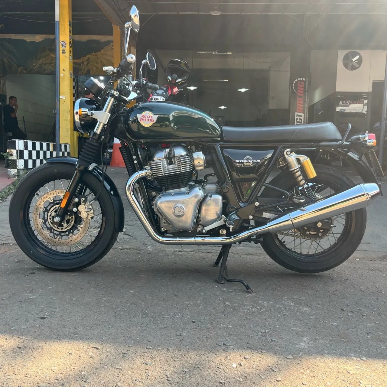 Interceptor 650 - Foto 3
