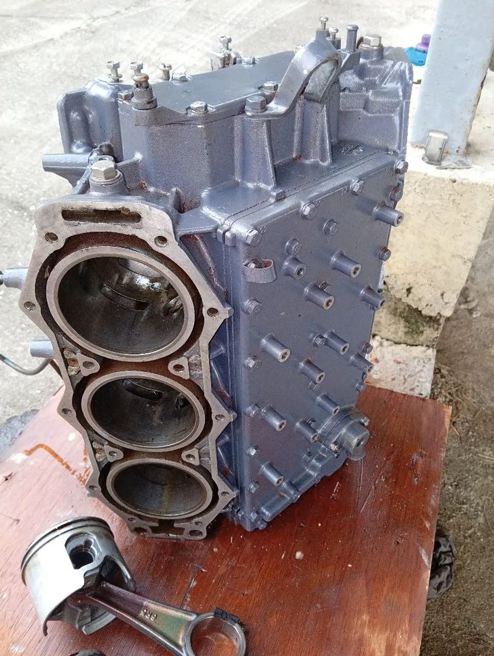 Yamaha200 Hp 2 tempo bloco do motor  - Foto 4