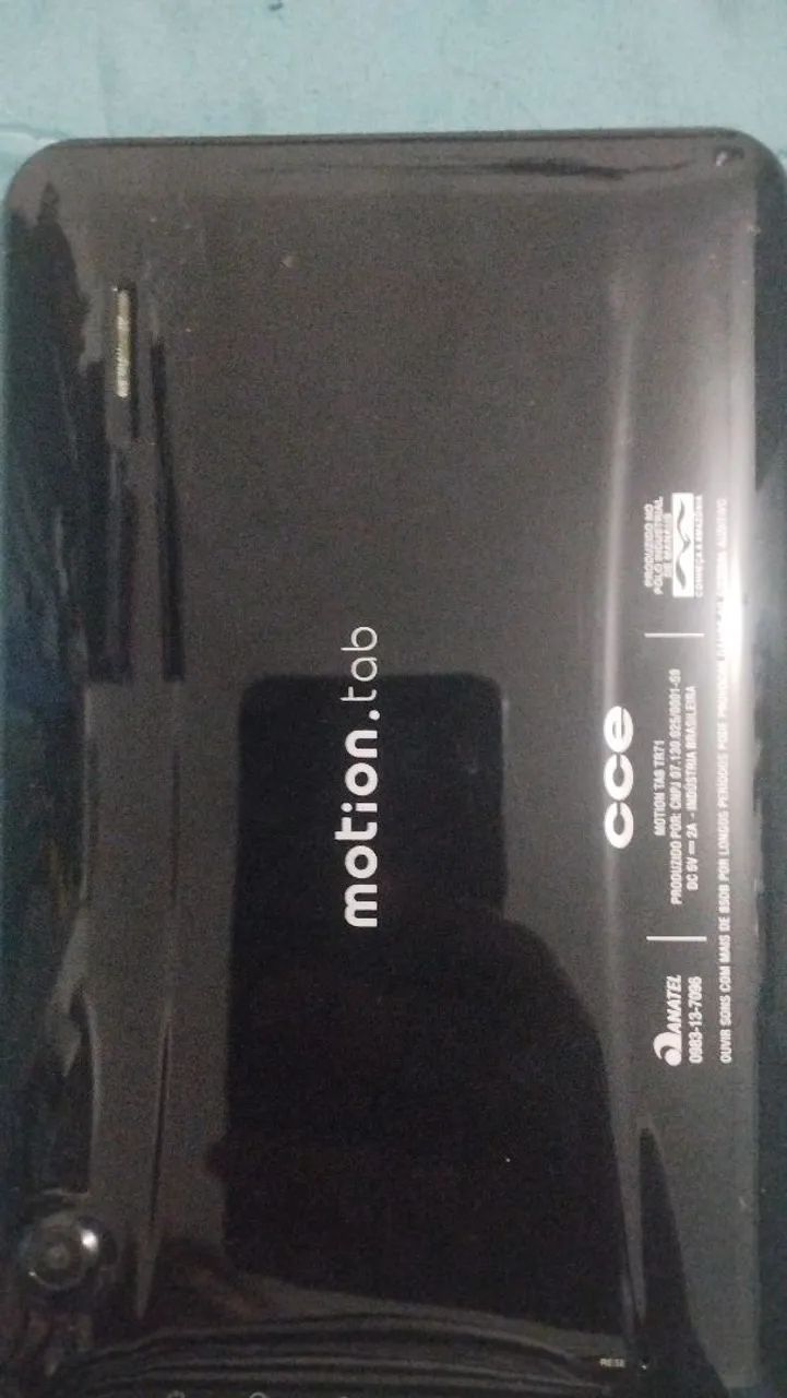 02 Tablet de otima Qualidade com defeito 470095289144453121