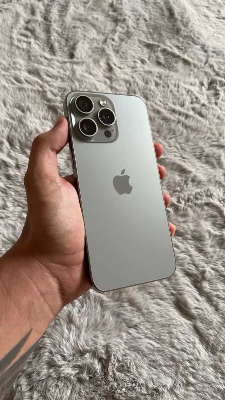 iPhone 15 pro max - Foto 3