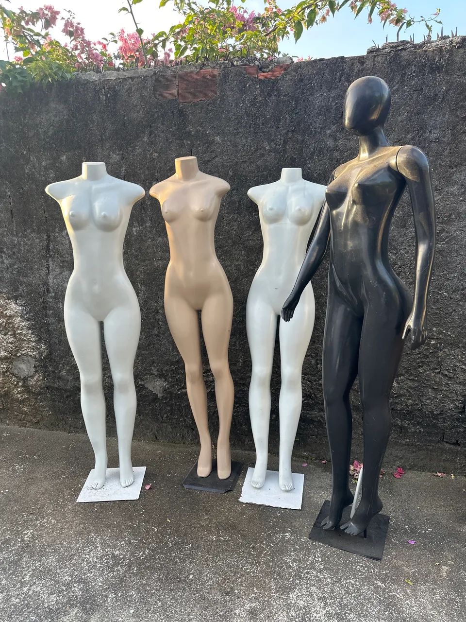 Vende-se 4 manequins  - Foto 3