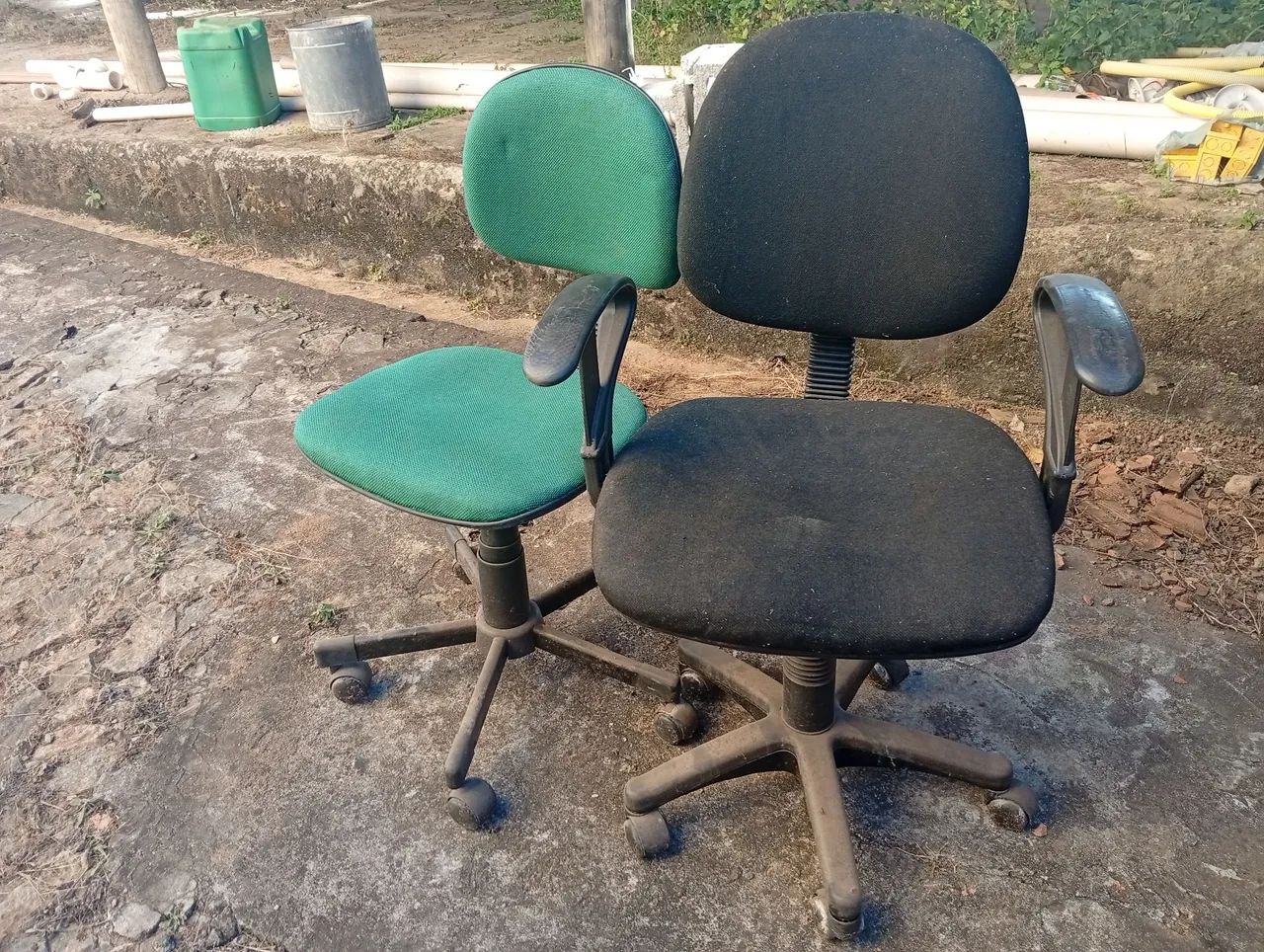 Duas cadeiras para escritório  - Foto 2