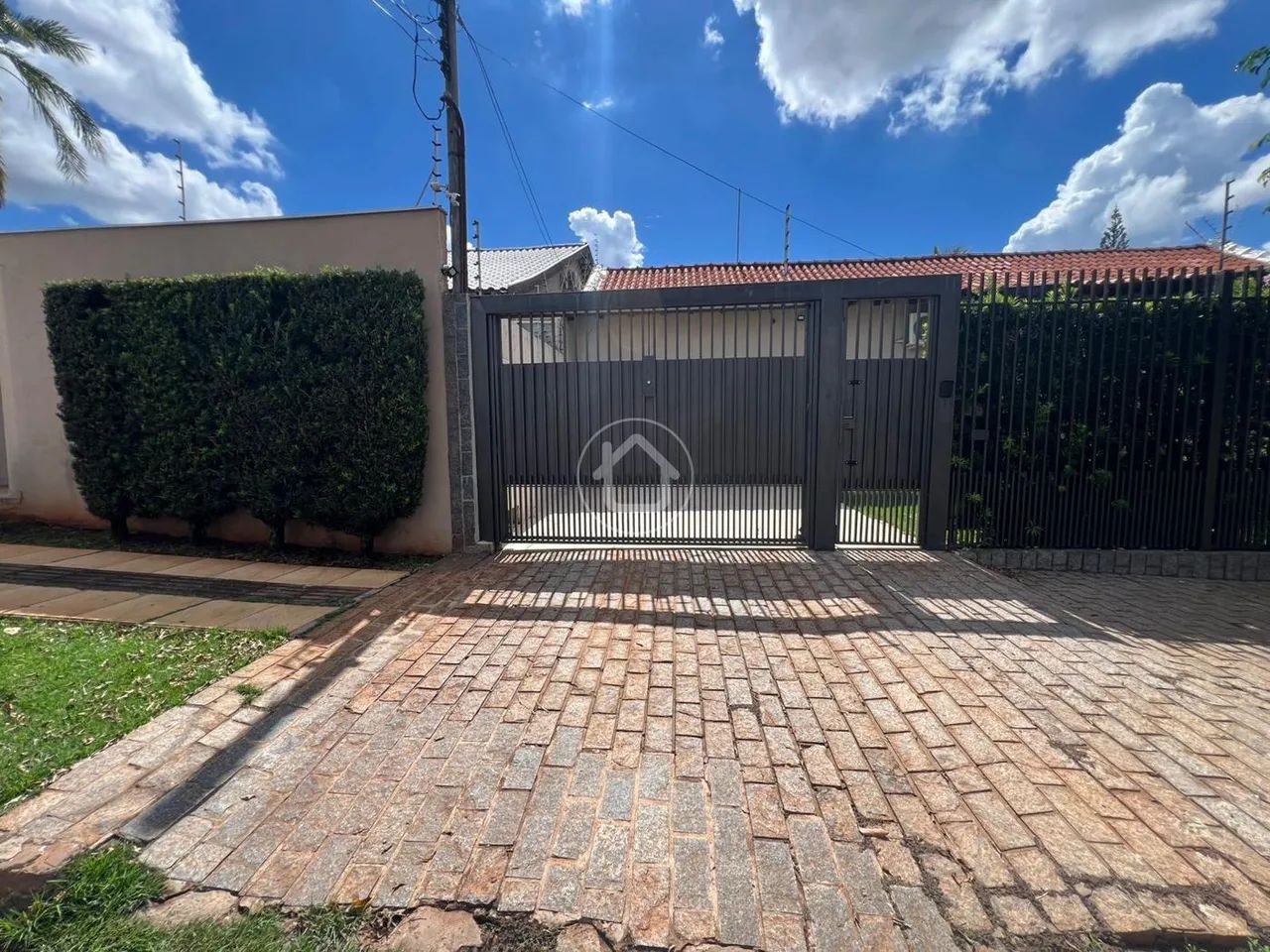 CASA COM 3 QUARTOS SENDO 2 SUÍTES NO AUTONOMISTA - Foto 2