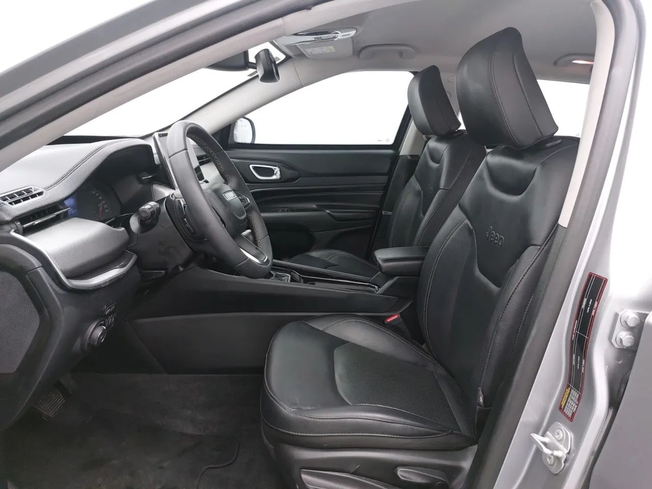 Jeep Compass LONG. T270 1.3 TB 4x2 Flex Aut., foto 16 de 18