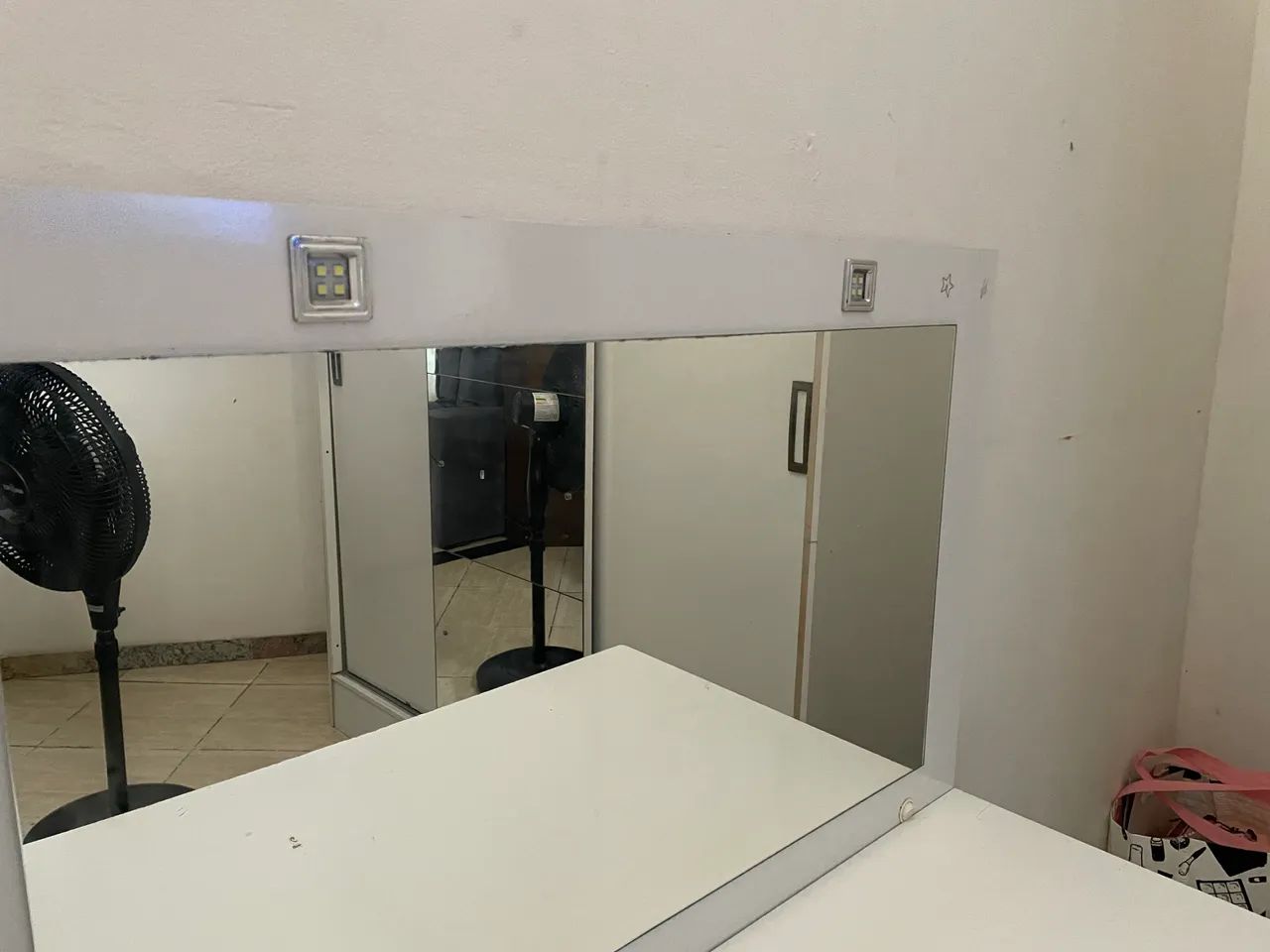 Vendo penteadeira usada 