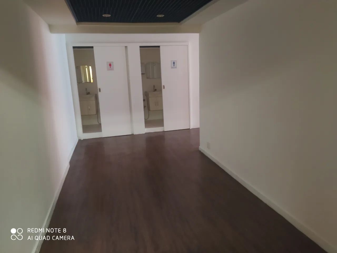 Escritório para aluguel possui 200 metros quadrados em Centro - Rio de Janeiro - RJ