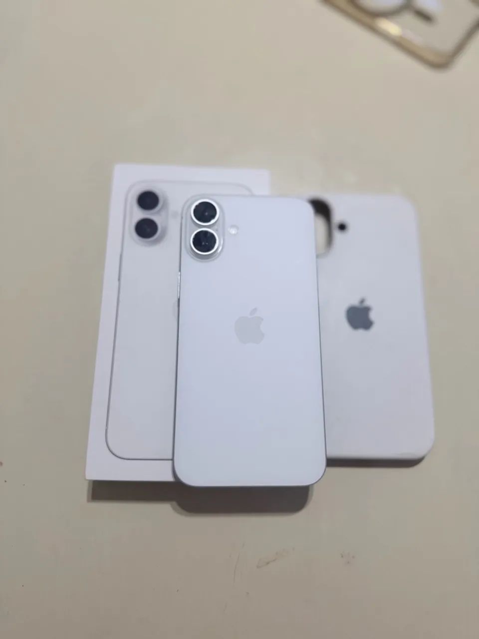 iPhone 16 Plus - Foto 3