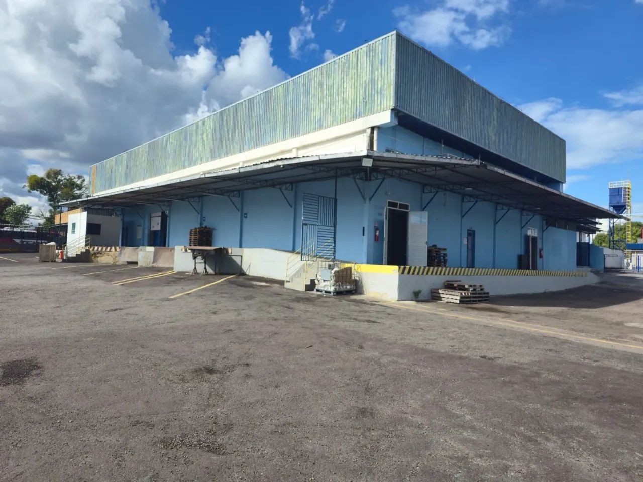 Galpão Com Camara Frigorífica Proximo a Ponte Rio Negro