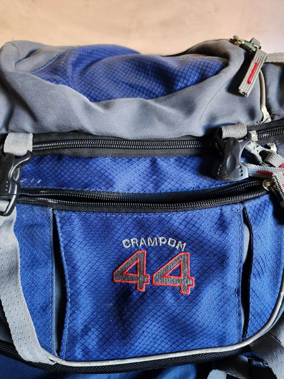 Mochila 44 litros Trilhas e Rumos