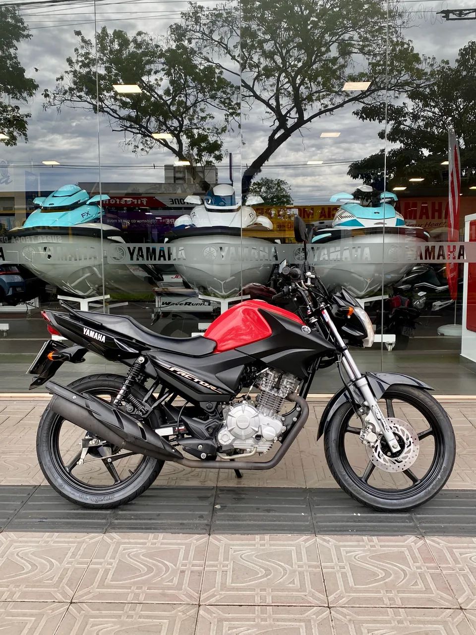 YAMAHA FACTOR 125I 2023 - Foto 2