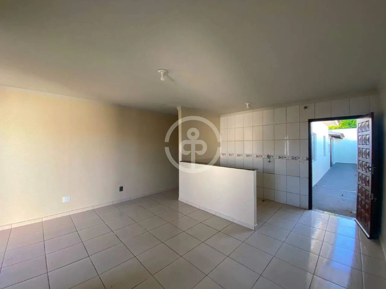 CASA TERREA NO BAIRRO CANADA - Foto 3