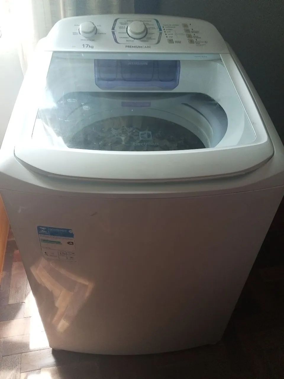 Vendo máquina de lavar Premium Care 17k 