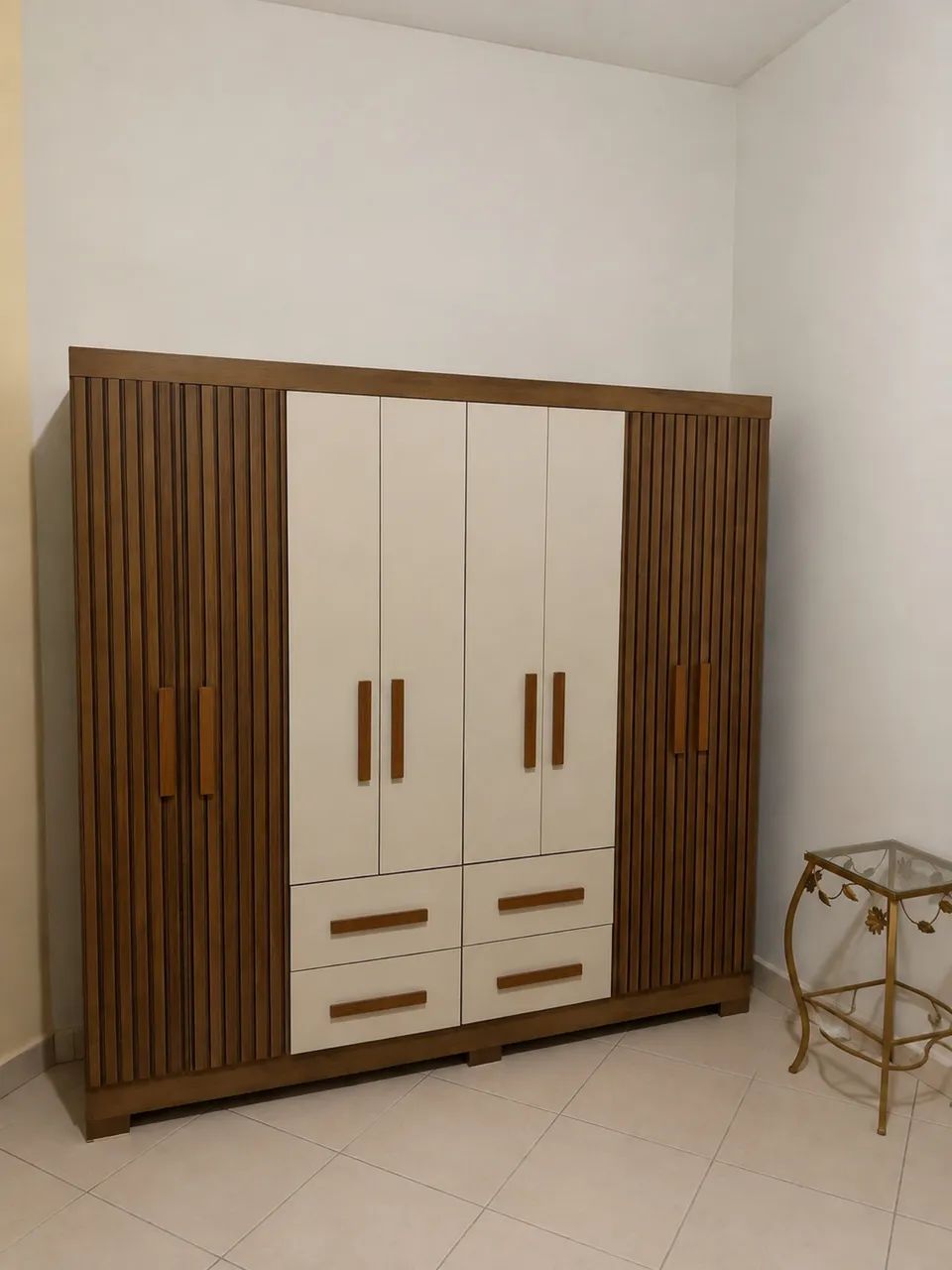 Guarda-Roupa Casal 