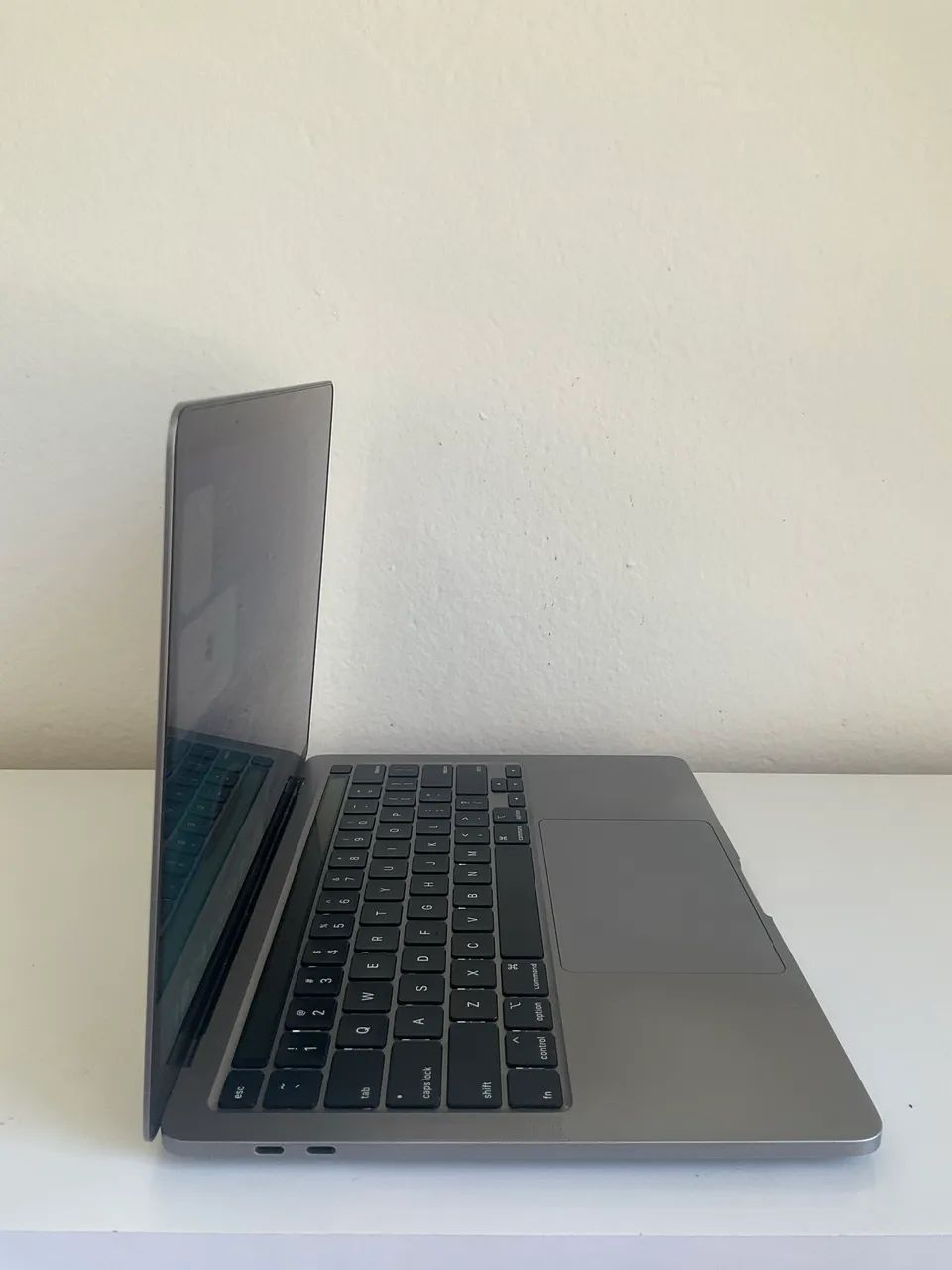 Macbook Pro 4 ports 2020 i7 Touch Bar 32gb RAM 2Tb ssd A2251 $4299