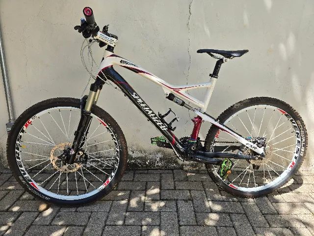Bicicleta Specialized Epic Expert Aro 26 Carbono