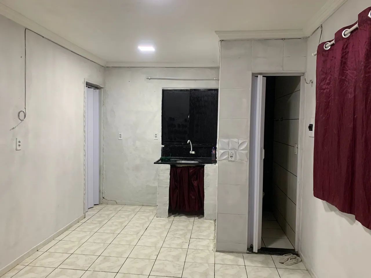 ALUGA-SE KITNET CONJUNTO CEARA