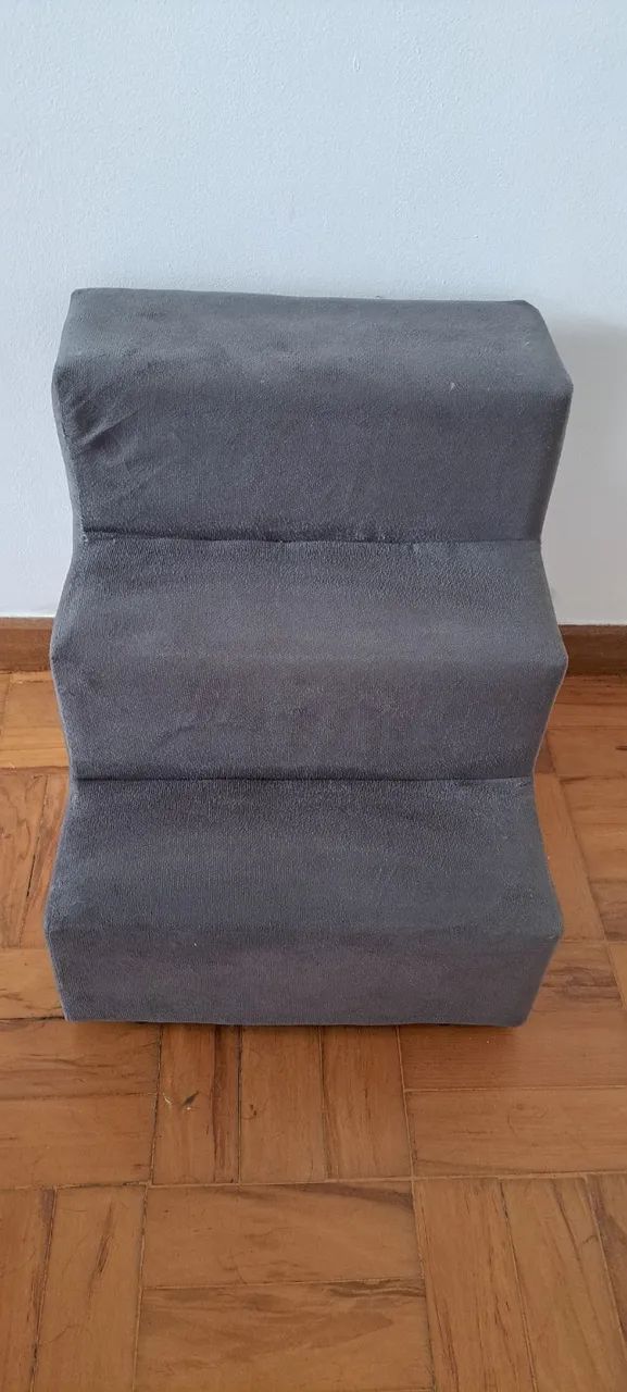 Escadinha nova para cachorro