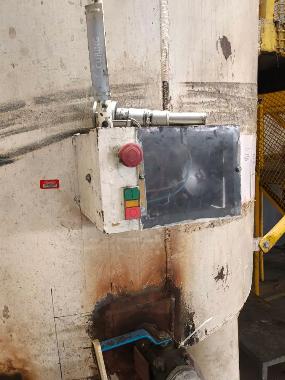 Tanque 4.000 L aço carbono com misturador - Higienizado - Foto 2