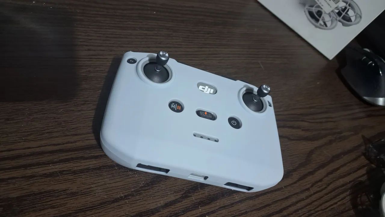 Controle RC-N3 p/ DJI NEO, NEO 2, MINI 4, MINI 5 PRO COM CAPA EM SILICONE - Foto 2