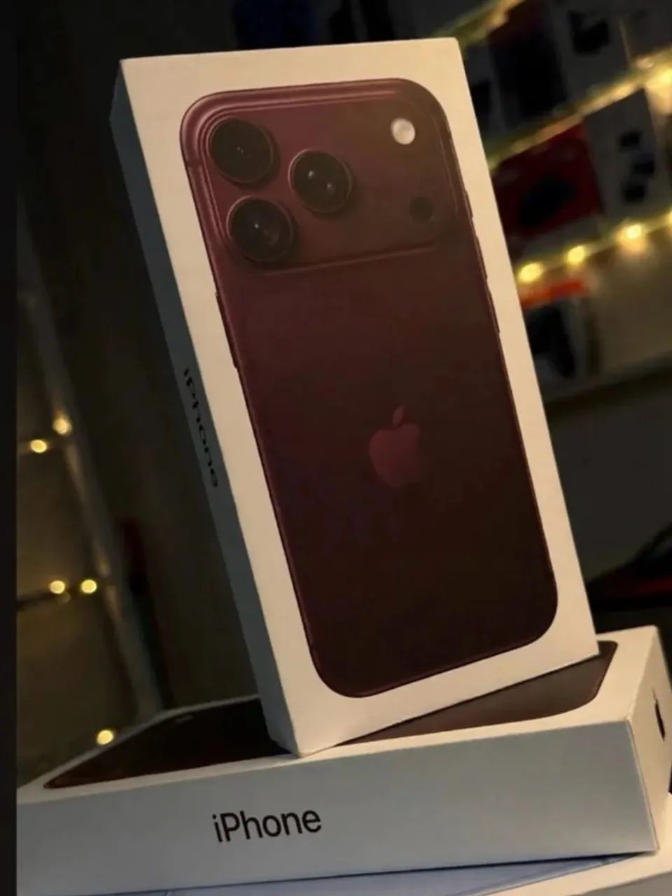 18 Pro Max Iphone novo Burgundy  - Foto 2