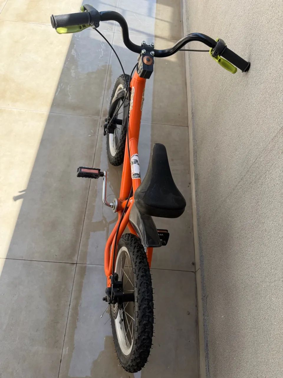 Bicicleta infantil aro 16 - Foto 2
