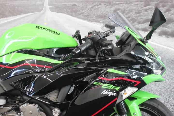 Kawasaki Zx-6r 636cc 2021 - 1474805832 | OLX