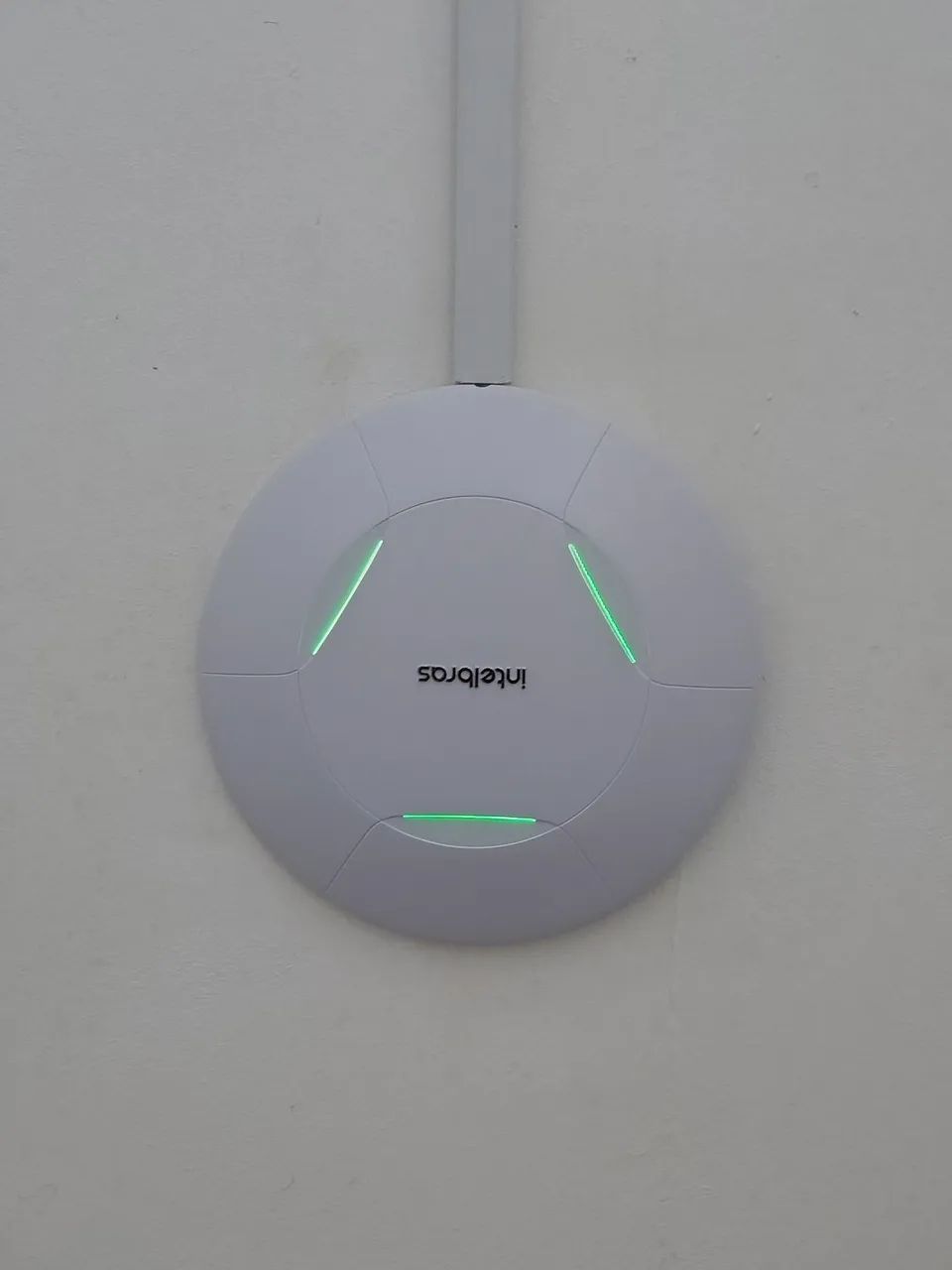 Access Point corporativo Intelbras AP310