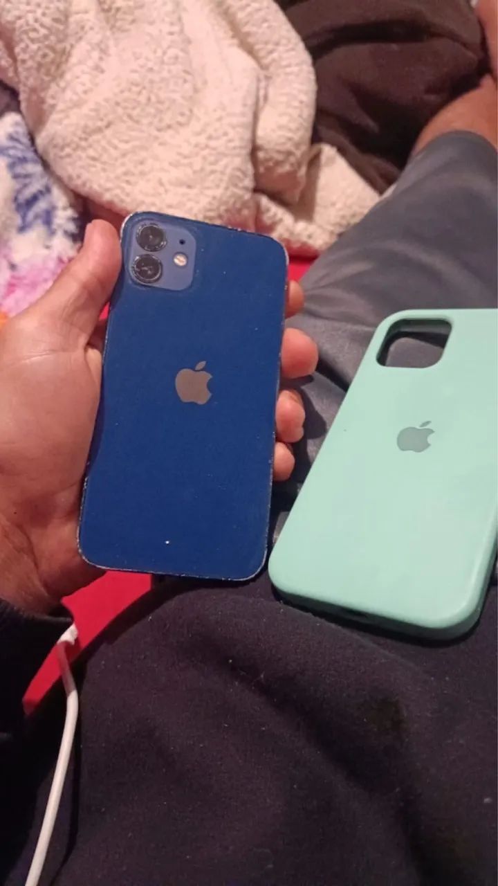 Vendo iPhone 12 em perfeito estado!!! - Foto 4