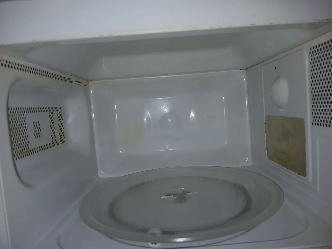 Micro ondas Midea 20 litros - Foto 2