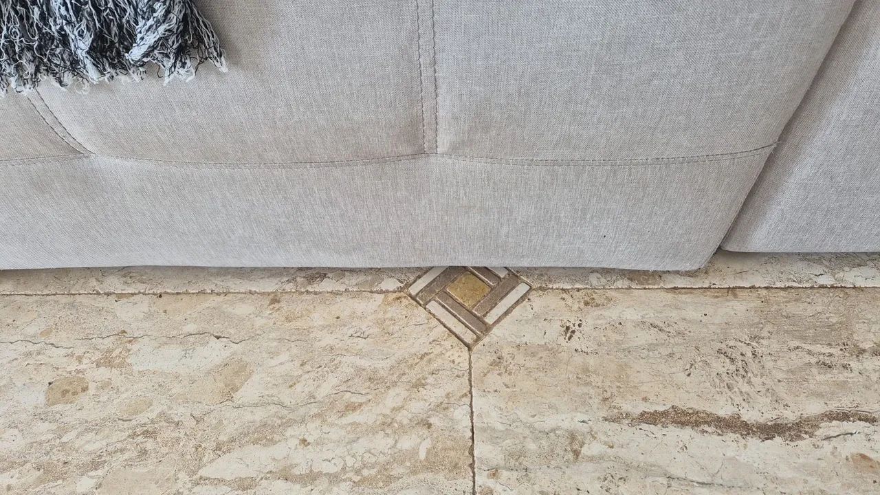 Sofa retratil super conservado comprado em loja conceito - Foto 3