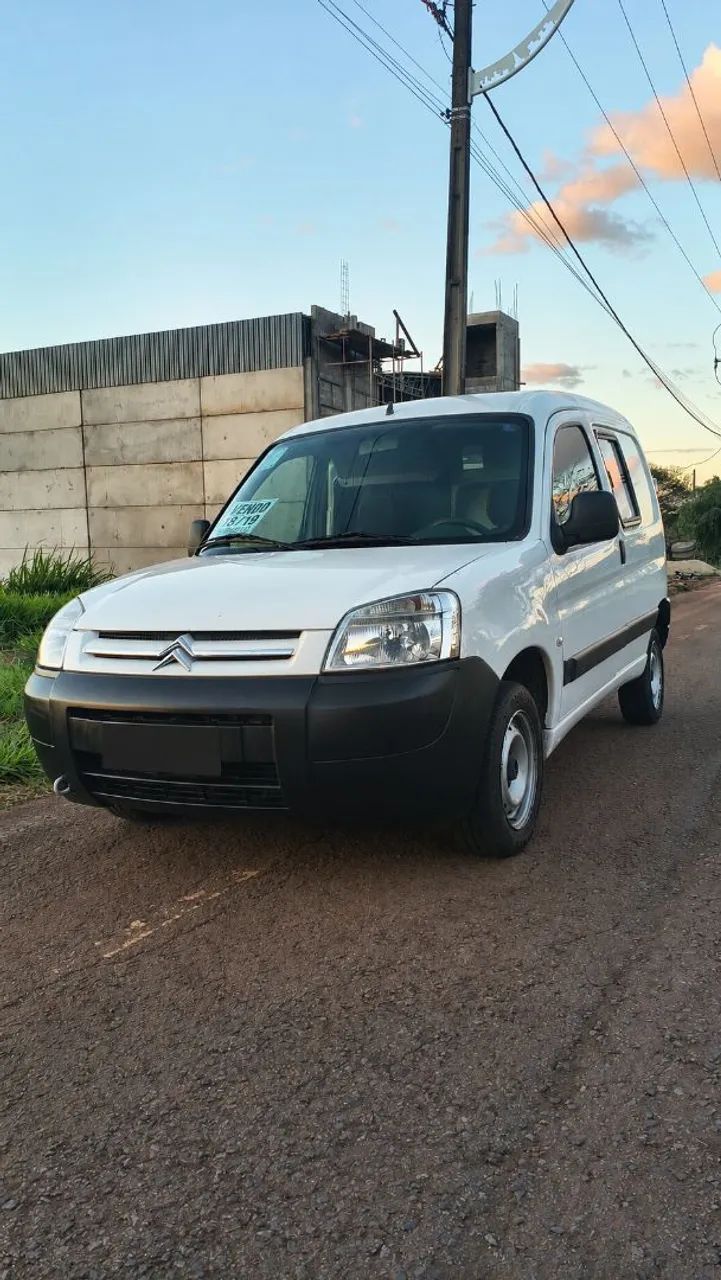 Citroën Berlingo Berlingo Furgão 1.6 16V Flex 5P 2019