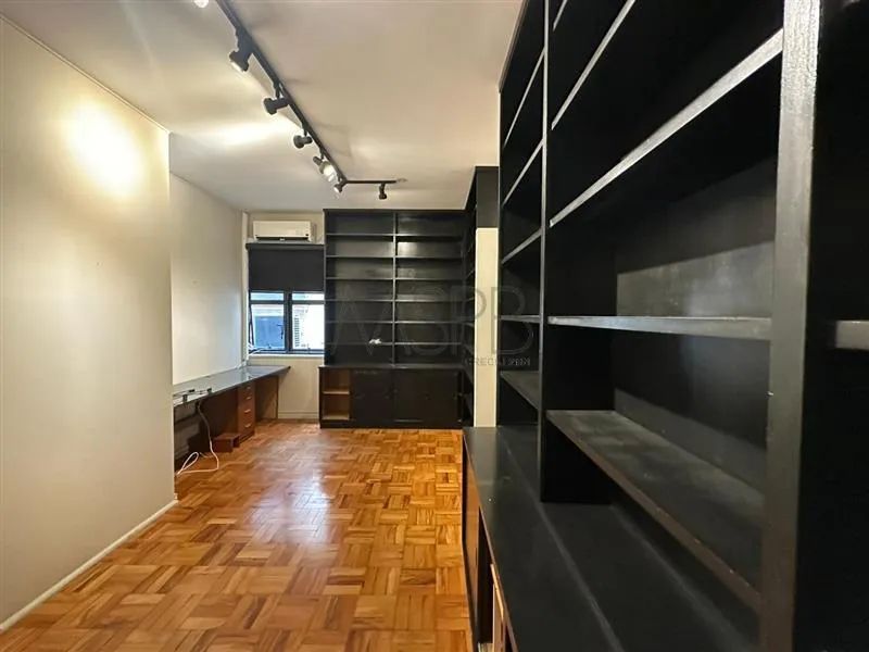 Conjunto comercial 73,12m² - em frente ao Largo S. Francisco