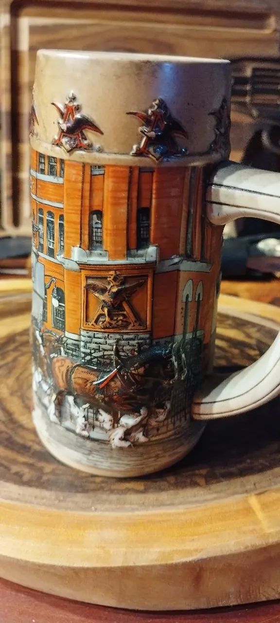 Caneco coleção Budweiser 