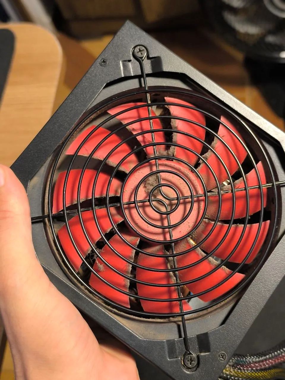 Fonte de pc 500w selo 80 plus bronze, marca ATX gamer  - Foto 2