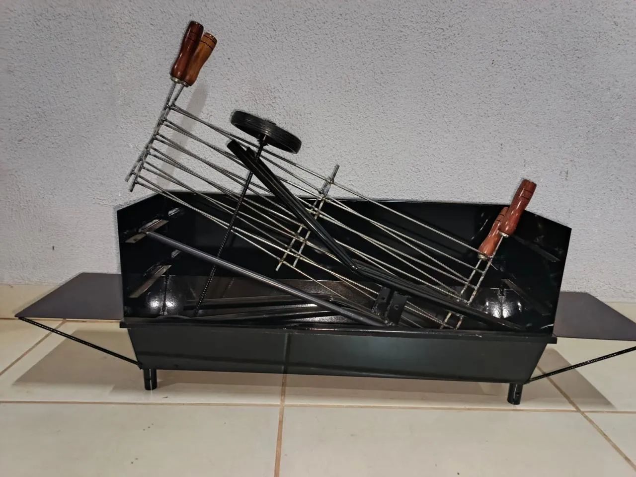 CHURRASQUEIRA ESPETINHO CHAPA 18 