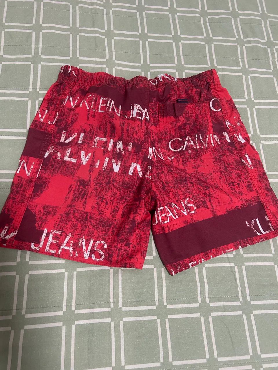 Short Calvin Klein infantil - 12 anos  - Foto 3
