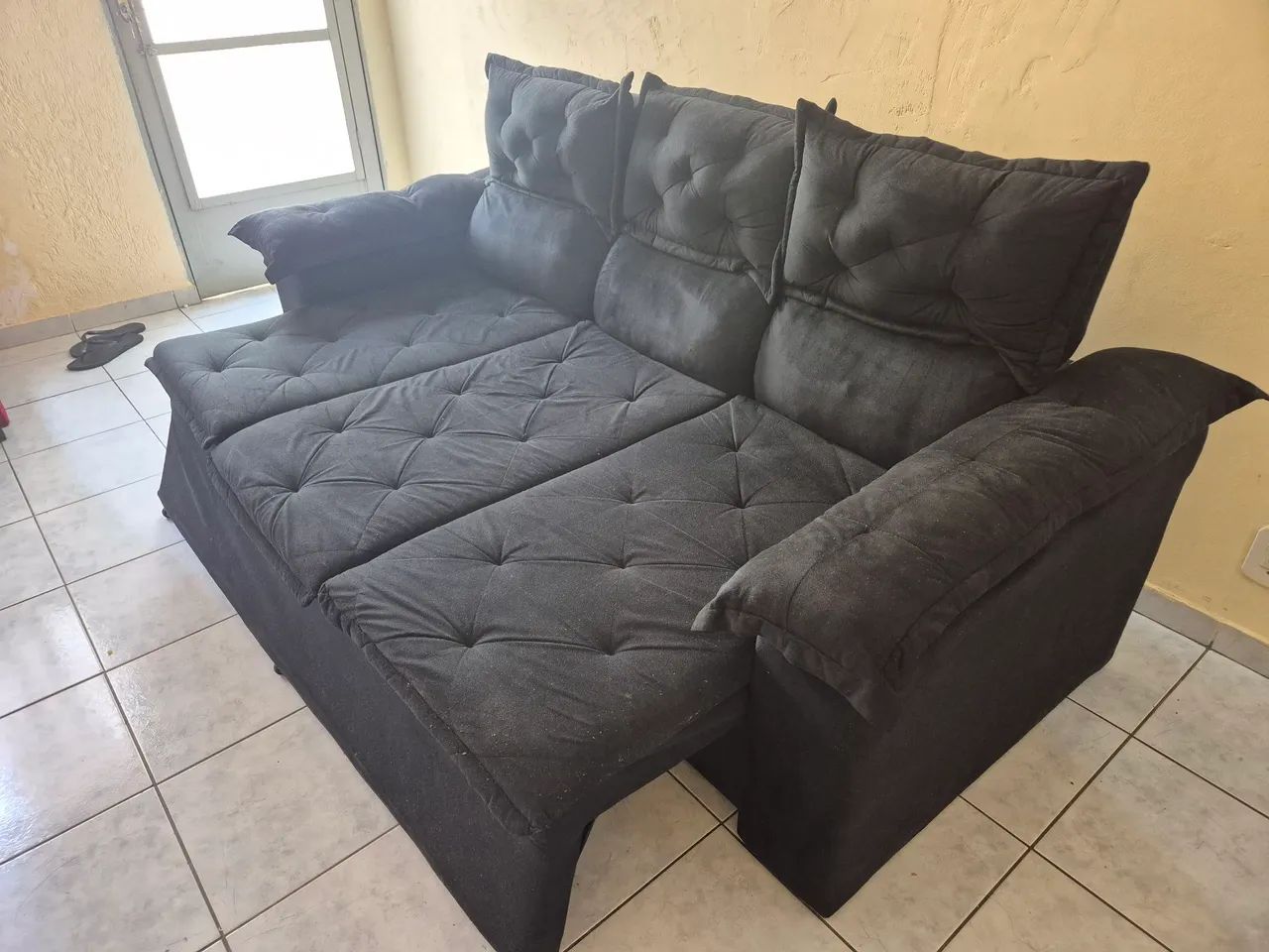 Sofa retrátil 3 lugares