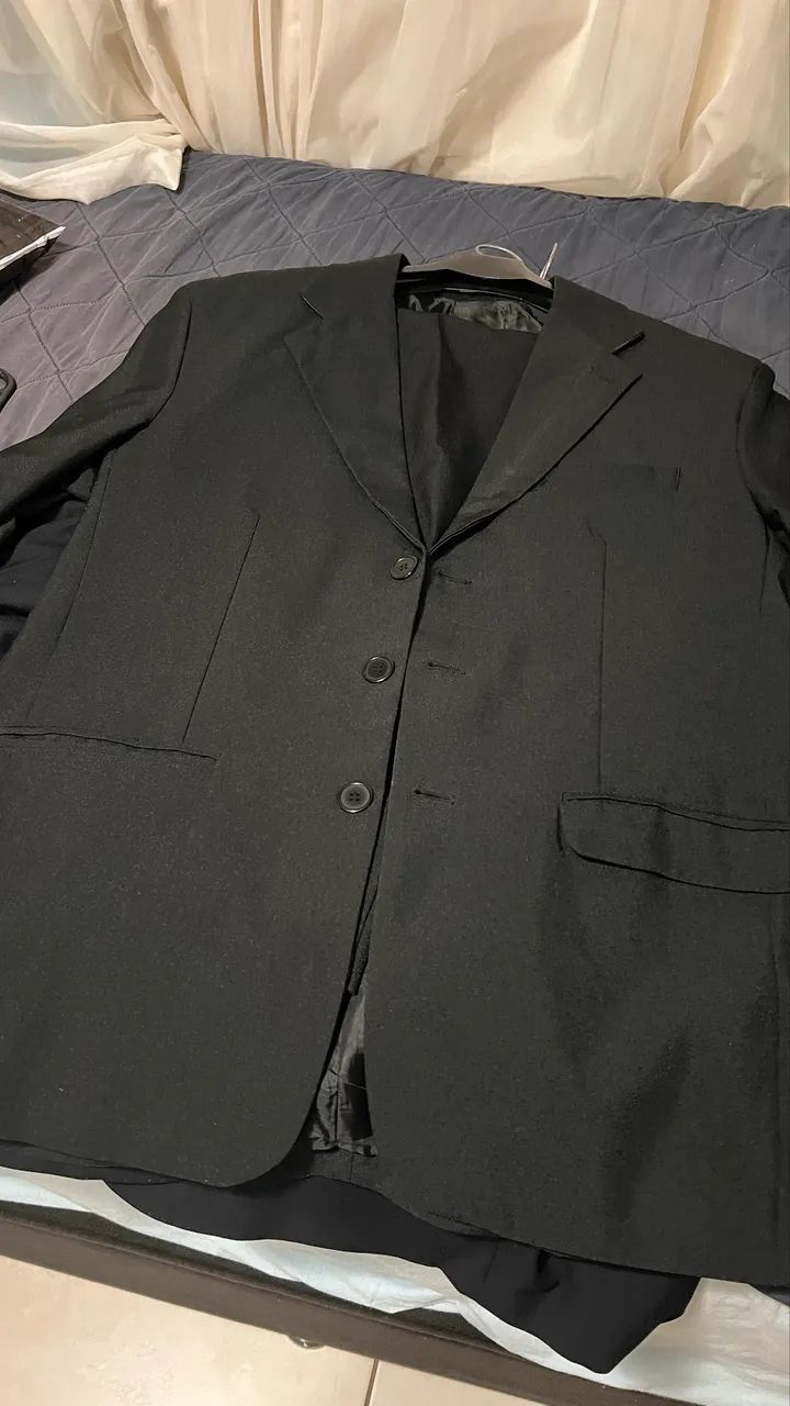 Vendo terno preto