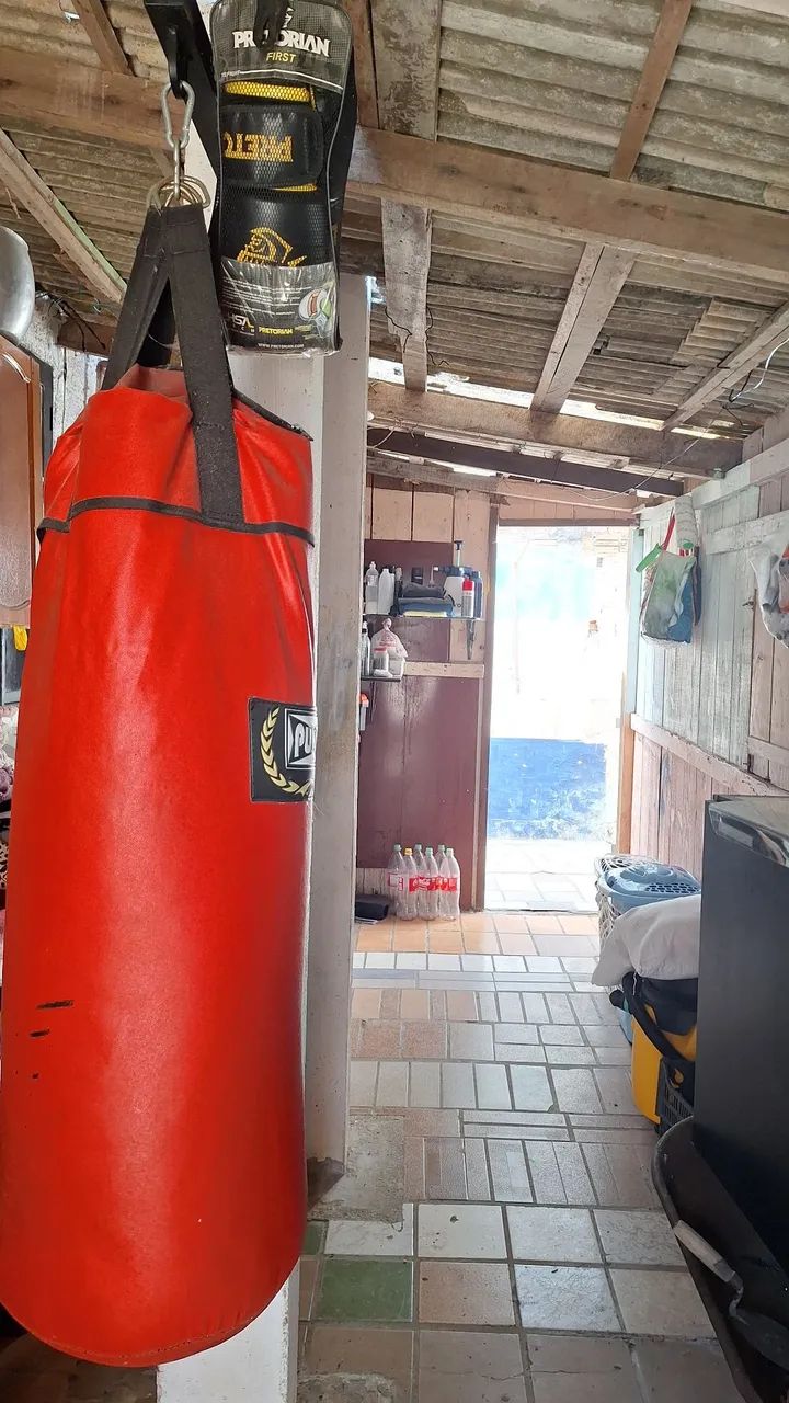 Saco de pancadas punch com suporte e luvas pretorian - Foto 2