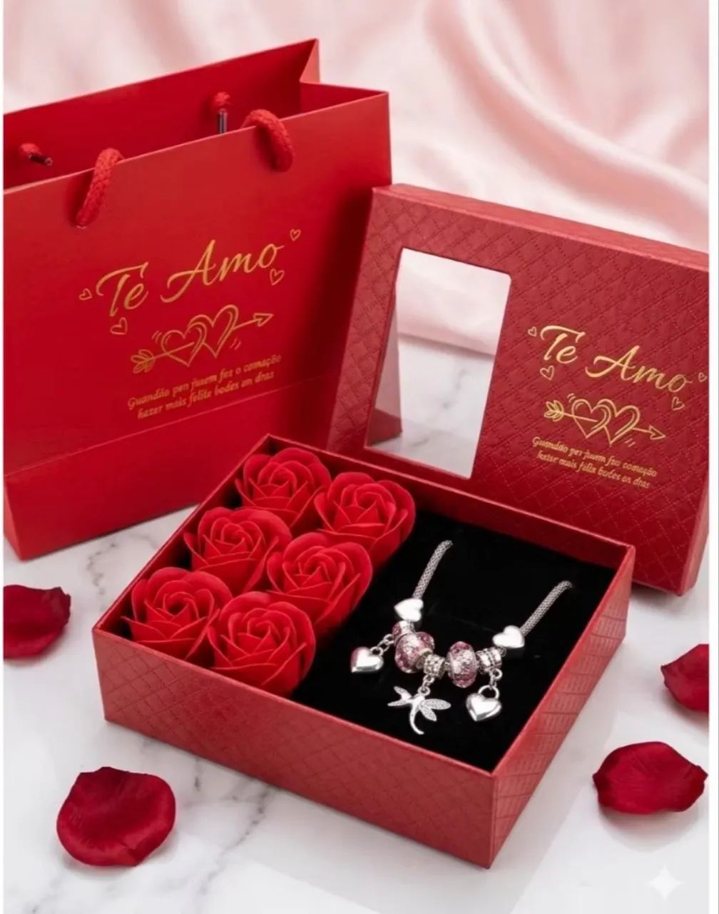 Kit Pulseira Berloque Com Pingentes  6 Rosas + Caixa Eu Te Amo e Sacola Presente  - Foto 3