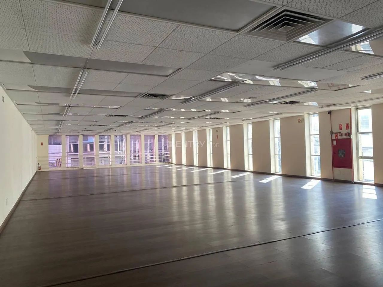 Prédio Comercial, 1.130M², para LOCAÇÃO. Centro/ Jundiaí. - Foto 2