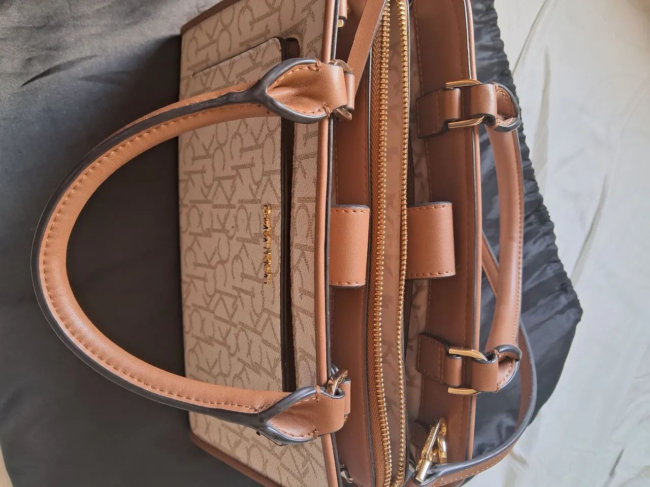 Bolsa Calvin klein  - Foto 2