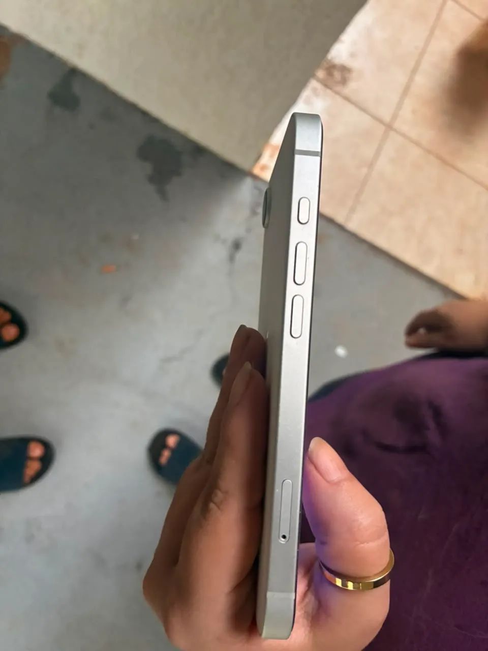 iPhone 16e 128GB - Estado de Novo! TROCA - Foto 3